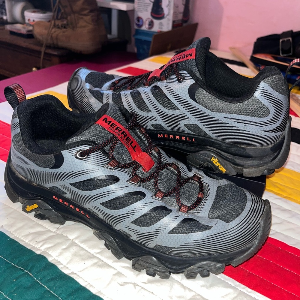 Merrell Moab Edge Vibram Trail Hiking Shoes Gray Red